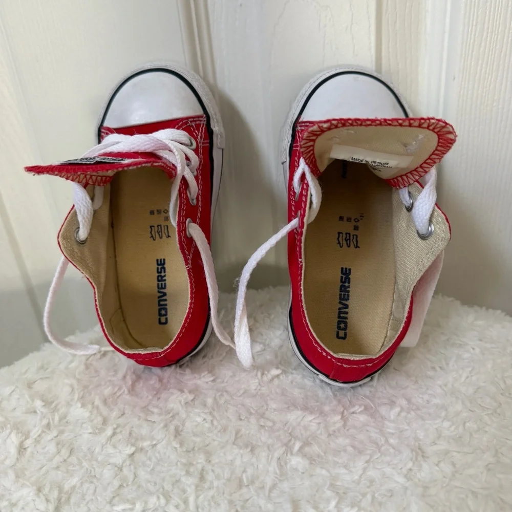 Converse Chuck Taylor All Star Red Classic Low Top Toddler Size 7